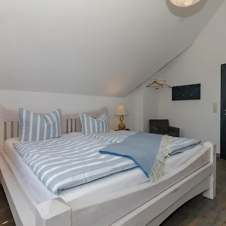 Haff&meer In Für 10 Personen Und Sauna Rerik